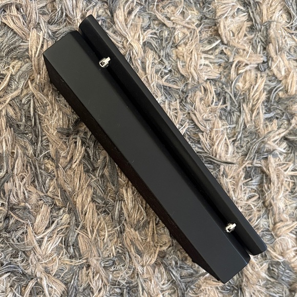 Elegant Bamboo Pen Set in Black Wooden Case - Picture 4 of 7